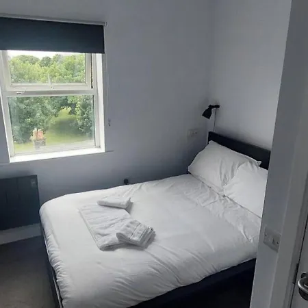 1bd Pad Shop & Stroll * Dublin
