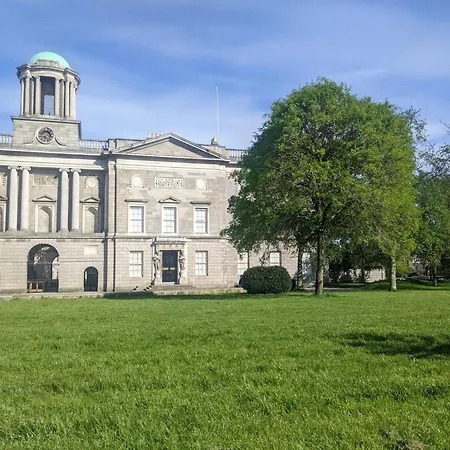 Apartment 1bd Pad Shop & Stroll